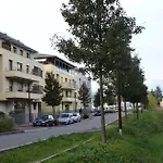 Les Aiguieres - Idealement Situe Sur Les Bord Du Lac, Agreable 3 Pieces ! Mae-6384 *