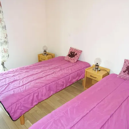 Les Aiguieres - Idealement Situe Sur Les Bord Du Lac, Agreable 3 Pieces ! Mae-6384 *