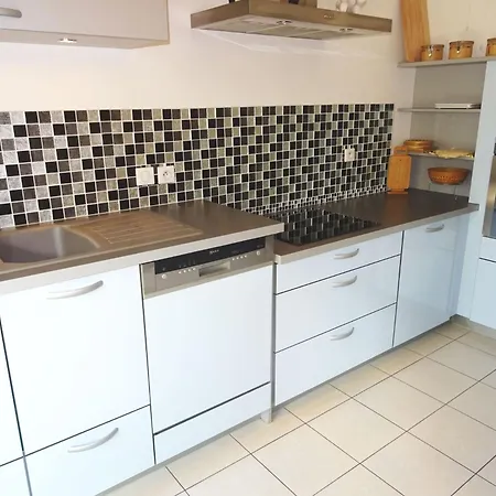 דירה Les Aiguieres - Idealement Situe Sur Les Bord Du Lac, Agreable 3 Pieces ! Mae-6384