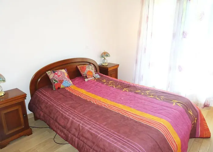 Apartment Les Aiguieres - Idealement Situe Sur Les Bord Du Lac, Agreable 3 Pieces ! Mae-6384 *